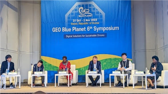 A photo from the GEO Blue Planet Symposium
